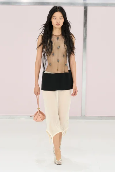 Look 4